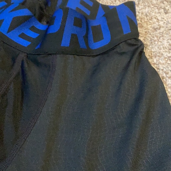 Nike compression tights - Picture 4 of 5